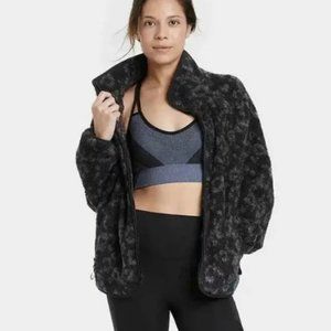 NWT All in Motion Dark Gray Cheetah Sherpa Jacket Size Small